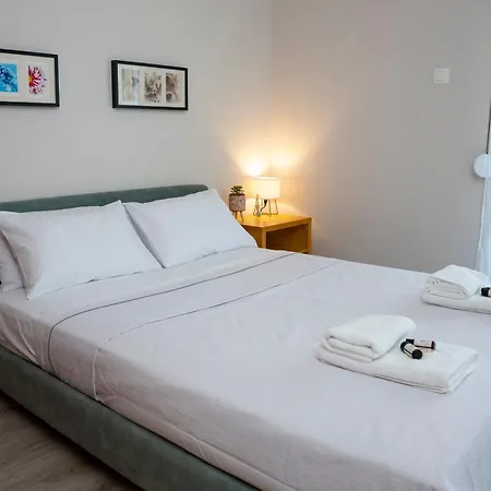 Urban Bliss Skg Apartment